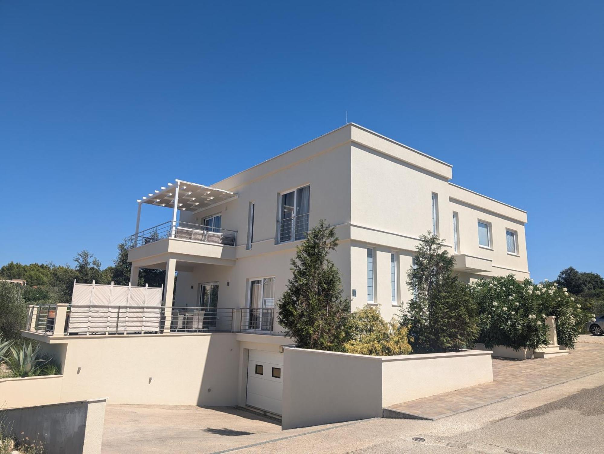 Villa Kora - Luxury Holiday Apartments 룸바르다 외부 사진